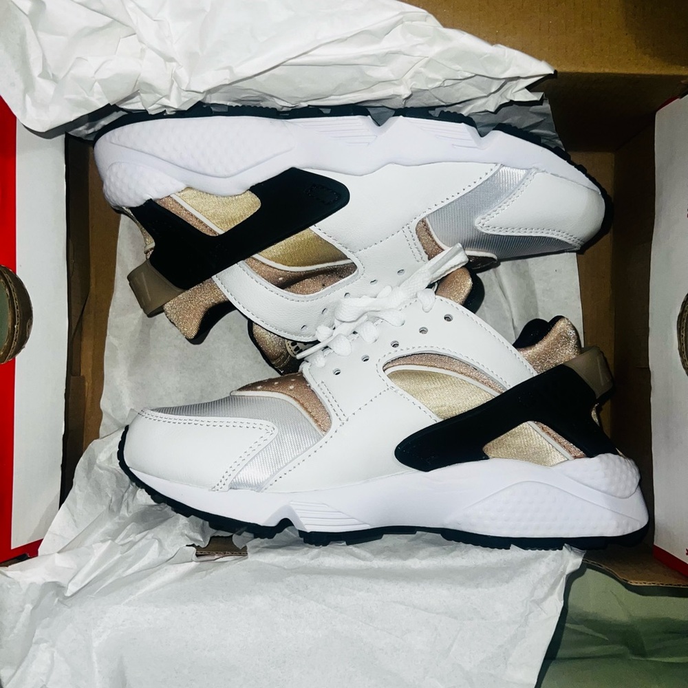 Nike Huarache White Black Gold Sneakers